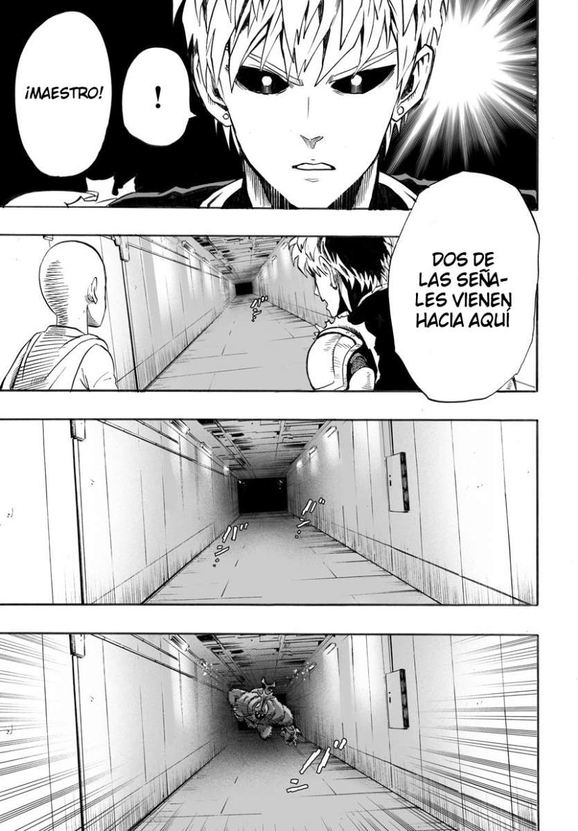 Read One Punch Man ES Manga Online